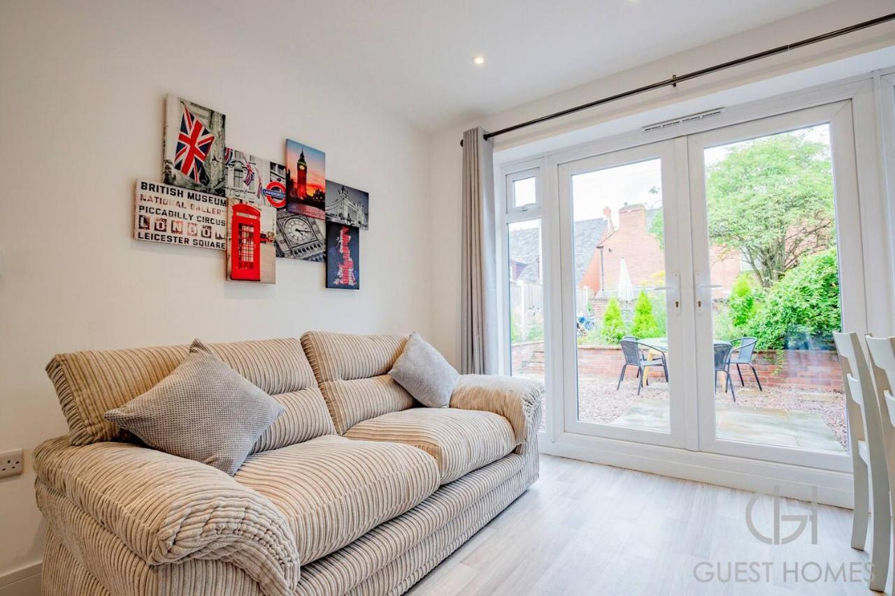 Guest Homes I Friar Street Flat เฮริฟอร์ด ภายนอก รูปภาพ